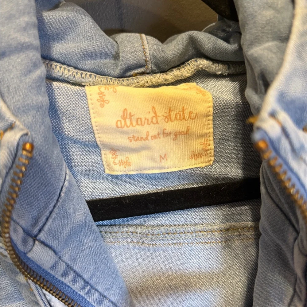 Altar'd State | Light Blue Jean Jacket with Hoodie |‎ Medium | NWT - Picture 4 of 6